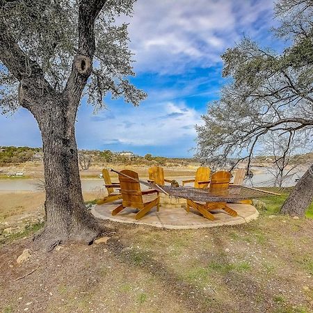 Lakeview Lodge Spicewood Exterior photo